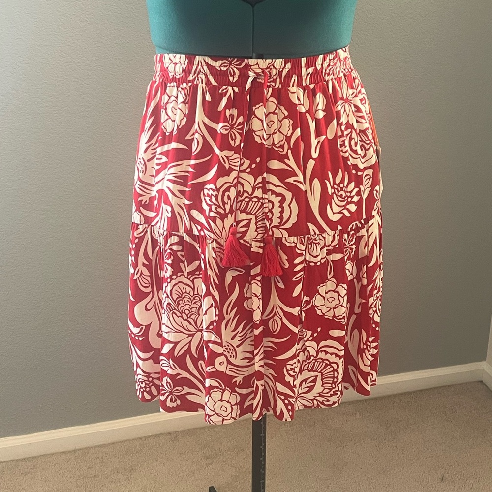 NWT Knox Rose Red Floral Flouncy Skirt